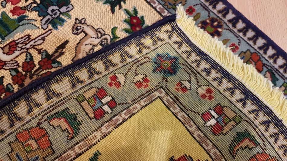 Persian Pictorial Tabriz Carpet 73cm x 55cm Hand Knotted