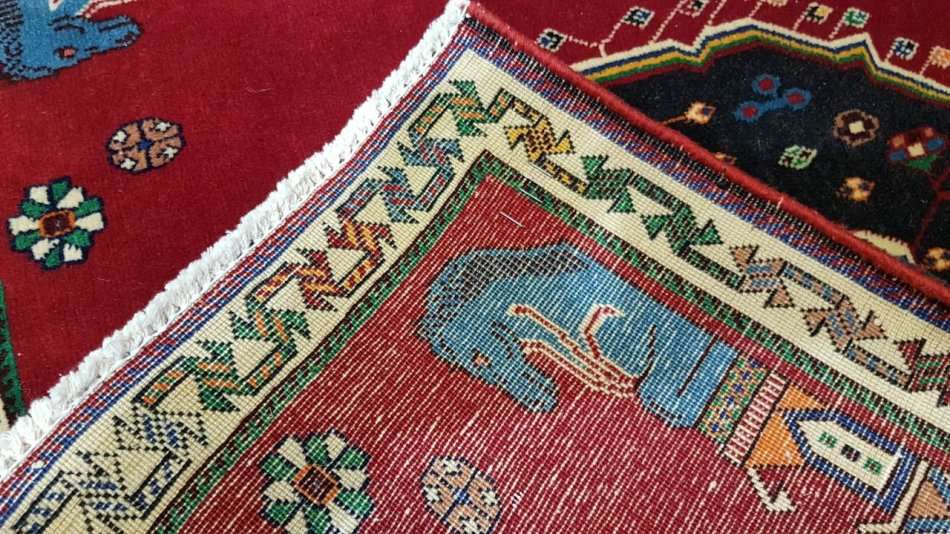 Very Fine Persian Qashgaye Carpet 65cm x 65cm Hand Knotted