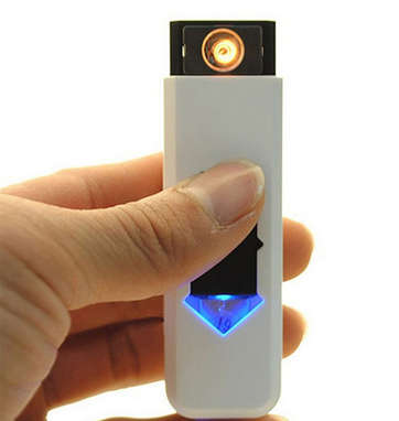 BRAND NEW USB LIGHTER FLAMELESS AND RECHARGABLE