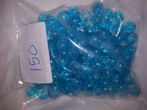 150 light blue crackle beads