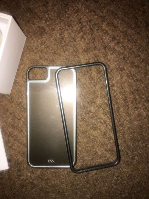 iPhone 5s 16GB with box