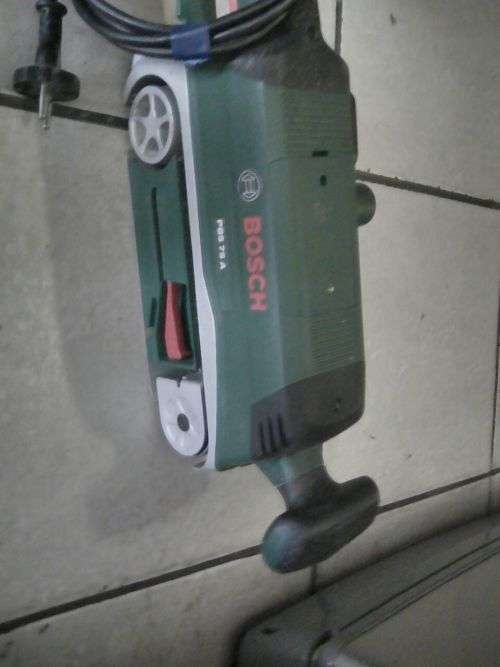 BOSCH PBS 75 A BELT SANDER
