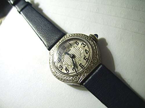 AMAZING ANTIQUE 1923 LADIES BULOVA