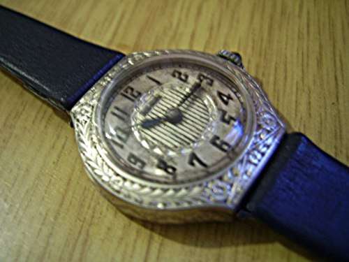 AMAZING ANTIQUE 1923 LADIES BULOVA