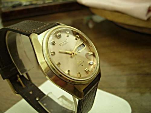 VINTAGE SEIKO DX 6106 -7047 HACKING AUTOMATIC