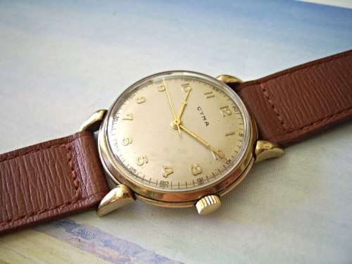 VINTAGE 9 KT GOLD CYMA BIG PILOT WATCH FROM THE 40'S