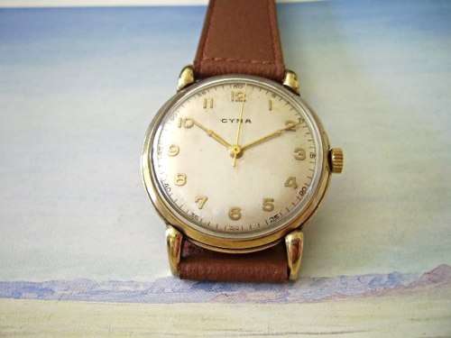 VINTAGE 9 KT GOLD CYMA BIG PILOT WATCH FROM THE 40'S