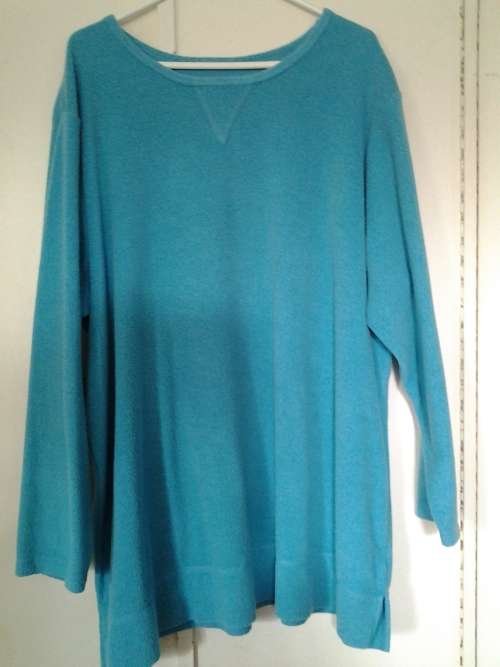 WOMEN'S PLUS SIZE 2X TURQUOISE BLUE FLEECE TOP - COMFY, CASUAL WEAR