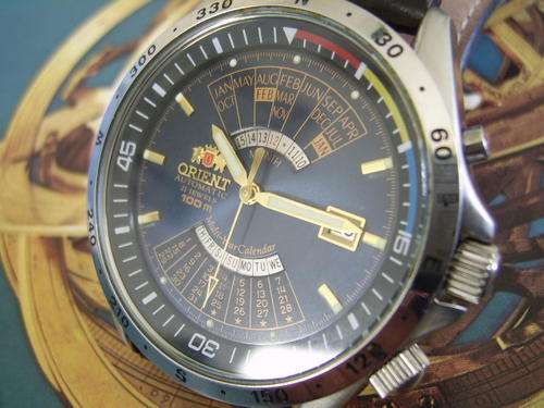 VERY RARE AND EXCEPTIONAL ORIENT MULTI YEAR CALENDER WATCH