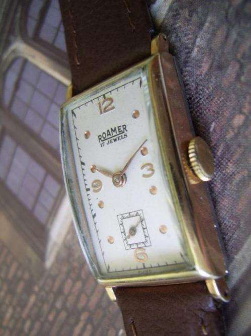 RARE VINTAGE SWISS ROAMER SUITABLE FOR MEN AND WOMEN
