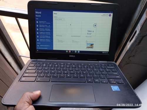 Dell Chromebook laptop 11