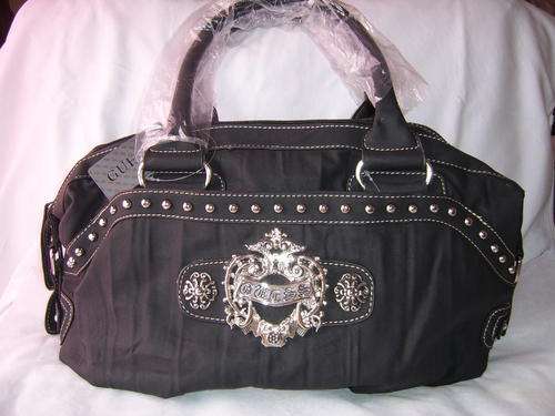 *****DESIGNER LARGE BLACK GUESS HANDBAG ****** NEW IN STYLE*************