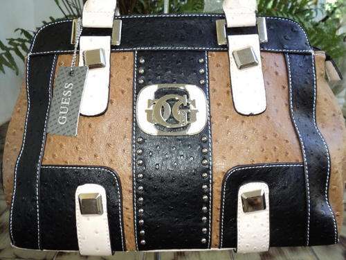 ***ELEGANT AND STUNNING GUESS HANDBAG***