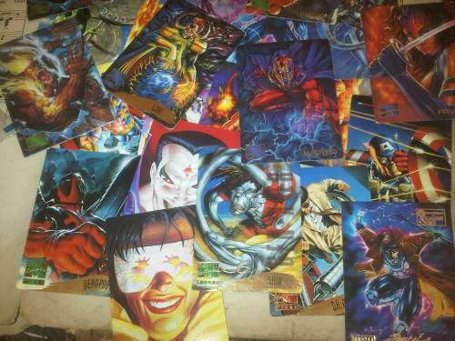 30x Marvel Masterpiece collectable cards