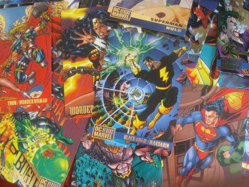 33x Marvel Versus DC Collectable cards