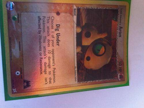 POKEMON Holographic Card : Aron