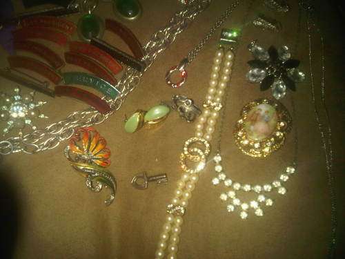 Vintage Jewelry Job Lot