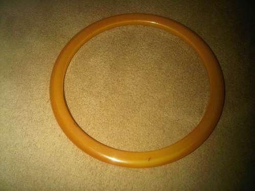Vintage Bakelite Bangle