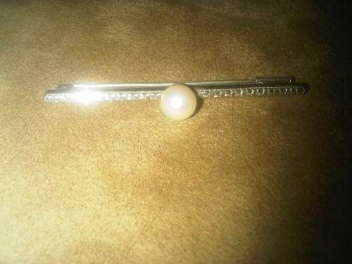 Vintage Silver Tone Brooch