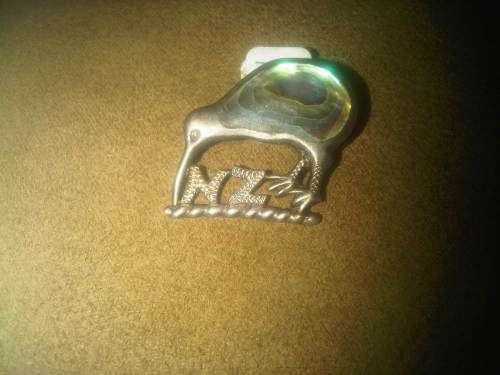 Vintage Sterling Silver Kiwi Paua Shell Brooch