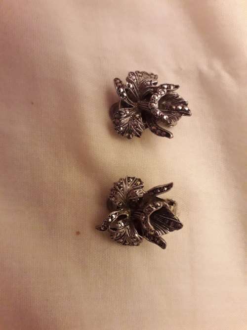 Vintage Sterling Silver Marcasite Earings