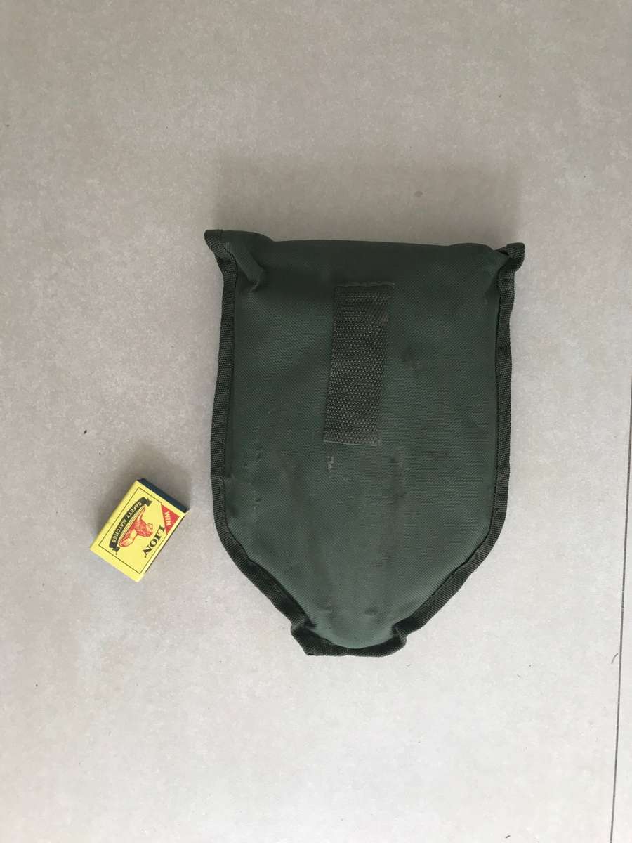 SecureTech 4x4 recovery gear plus fold-up camping spade