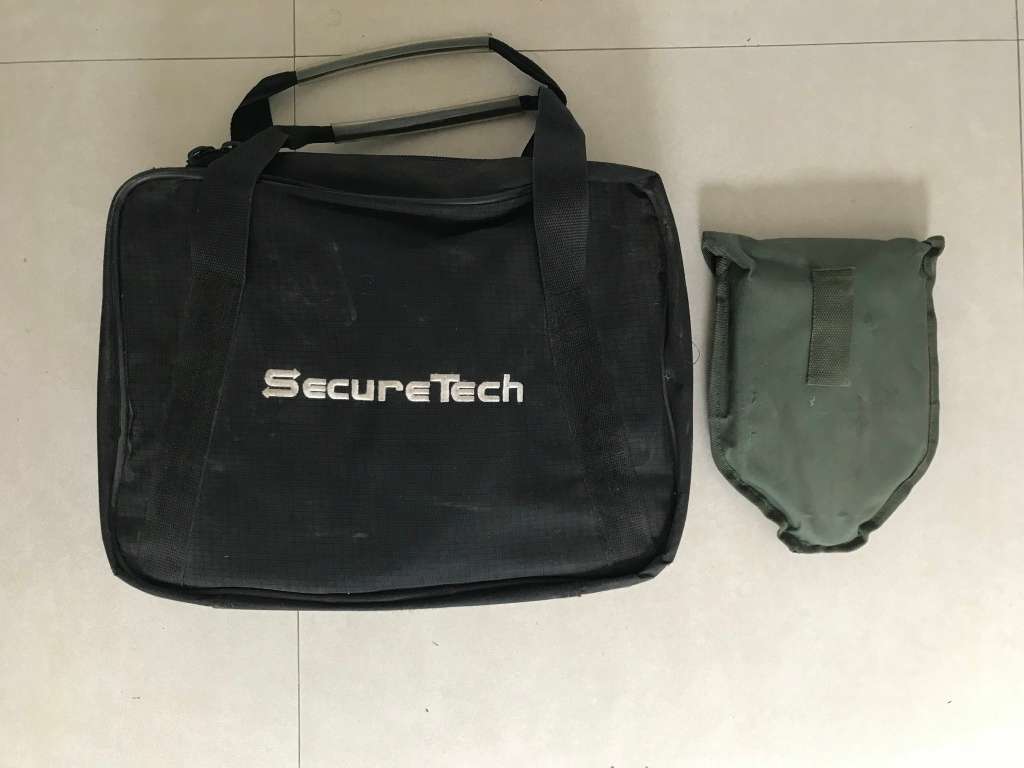 SecureTech 4x4 recovery gear plus fold-up camping spade