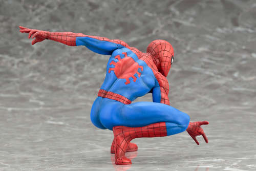 AMAZING SPIDER-MAN SPIDER-MAN ARTFX+ STATUE new in box