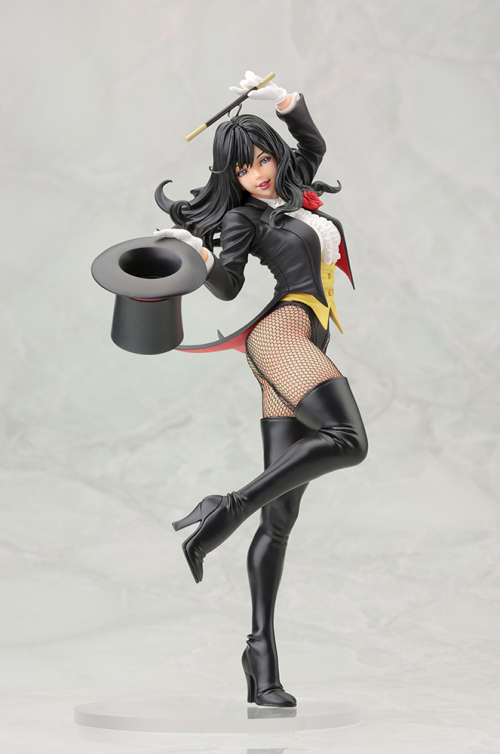 DC COMICS ZATANNA BISHOUJO STATUE NEW IN BOX