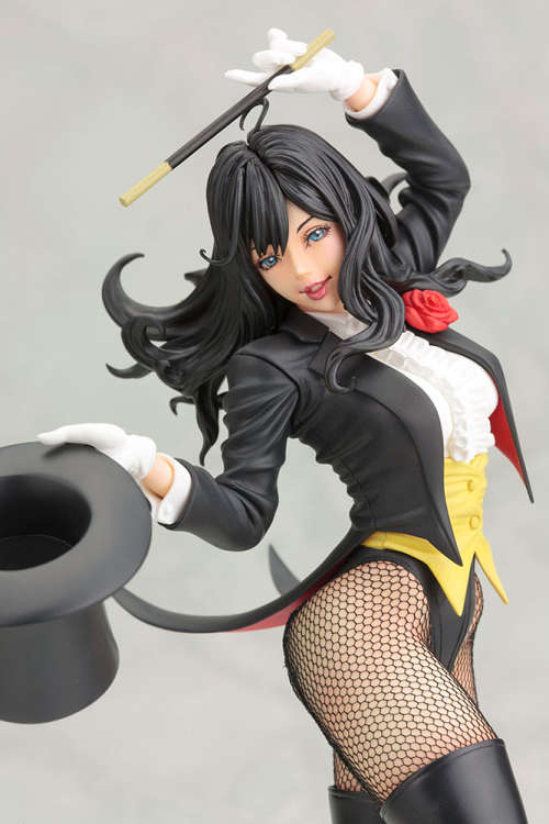 DC COMICS ZATANNA BISHOUJO STATUE NEW IN BOX