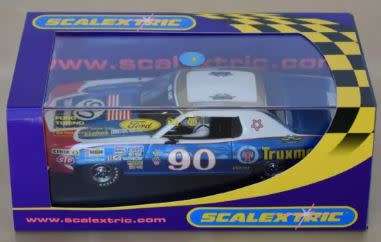 Ford Gran Torino Truxmore No.90 LM 1976 Slot Car Scalextric C2655 1/32