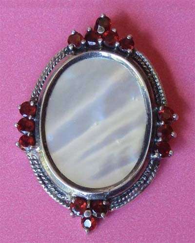 Big & Beautiful, Sterling Silver Mother of Pearls and Garnets Pendant