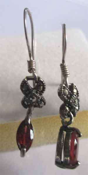 Sterling Silver. Marcasite & Genuine Garnets Earrings