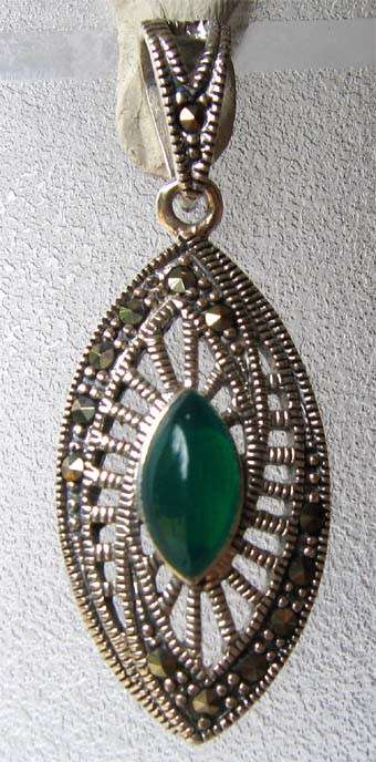 Lovely  Sterling Silver , Green Agate and Marcasite Pendant