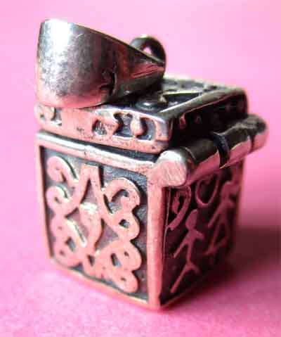 Sterling Silver '' Box/ Locket '' -Pendant