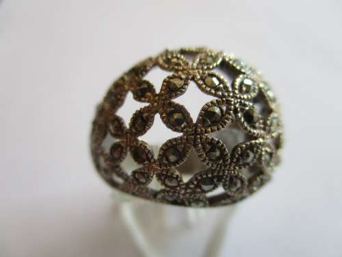 925 Sterling Silver and Marcasite Ring.