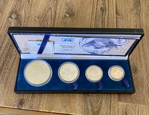2001 Wildlife Proof Set (African Buffalo) Limited to 1 000!