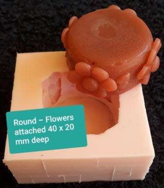 SILICONE MOULD " Secondhand " LIMITED STOCK  Round Flower with Flowers Attached 40 mm x 20 mm Deep