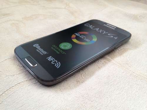 Samsung S4 (Like New)