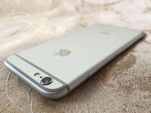 Silver IPhone 6S 16GB