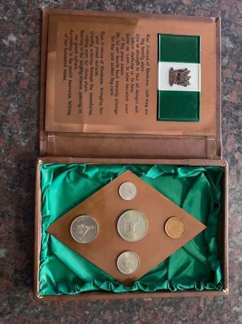 Rhodesian Coin And Stamp Plaq Sets