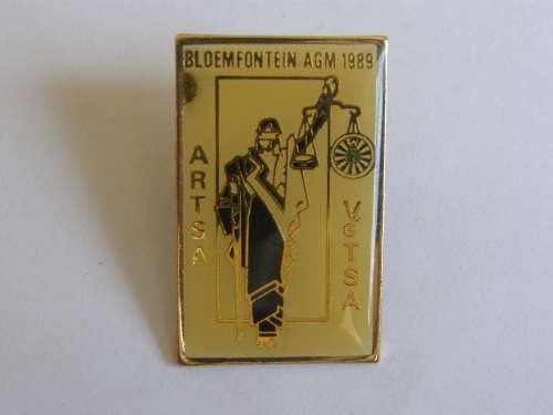 Vintage Round Table Bloemfontein AGM 1989 ARTSA VeTSA Enamel Badge