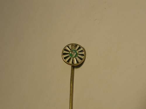 Vintage Round Table Africa Symbol Enamel Badge