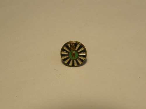 Vintage Round Table Gold Symbol Enamel Badge