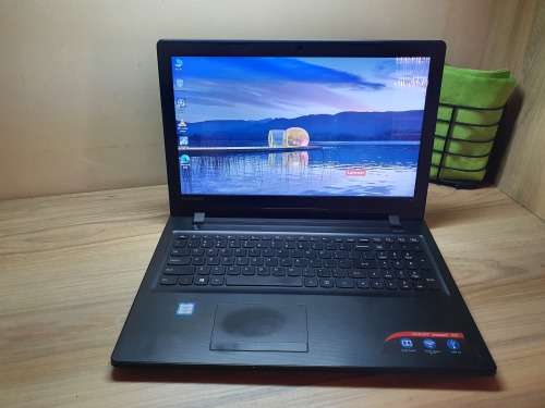 Lenovo IdeaPad 300 Intel Core i5