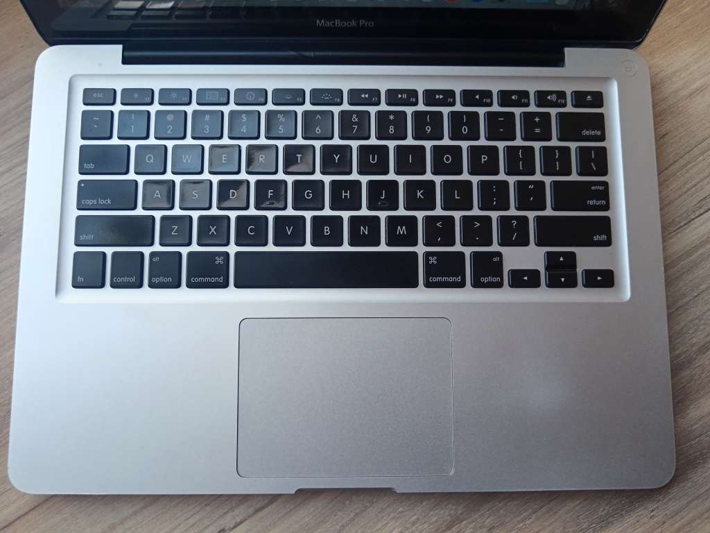 13inch MacBook Pro Core 2 Duo 2009