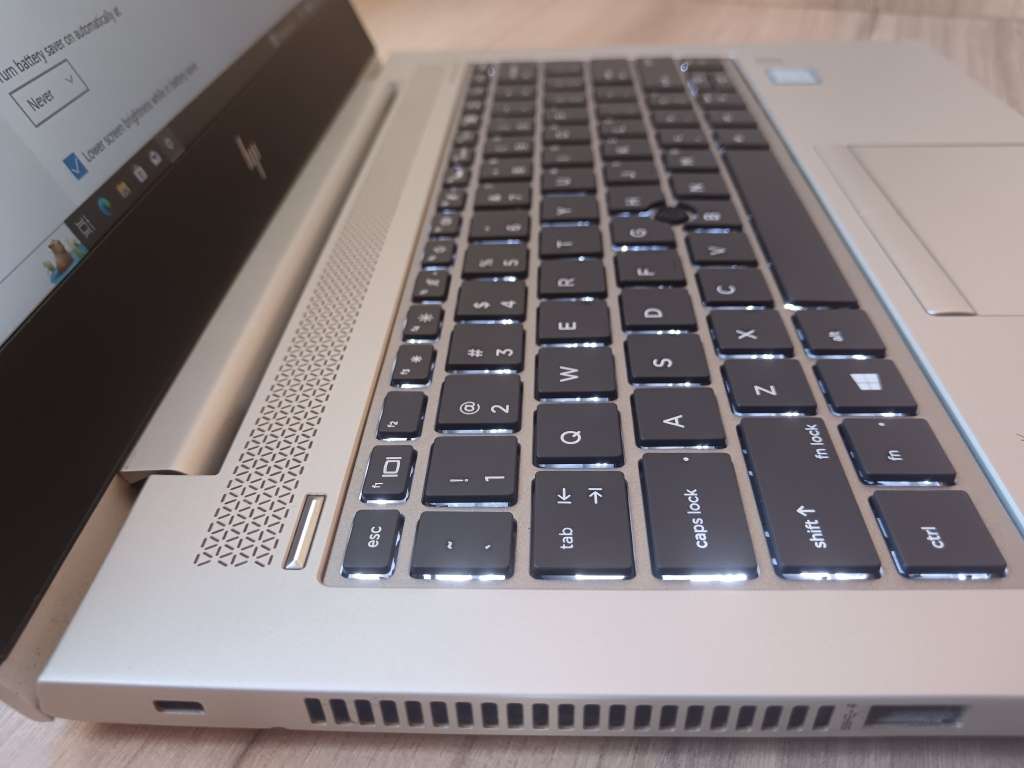 Hp EliteBook 830 G5 Intel Core I7 + Free Laptop Bag