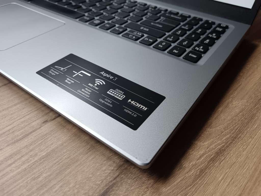 Acer Aspire 3 A315-58 Intel Core I5 + Free Laptop Bag