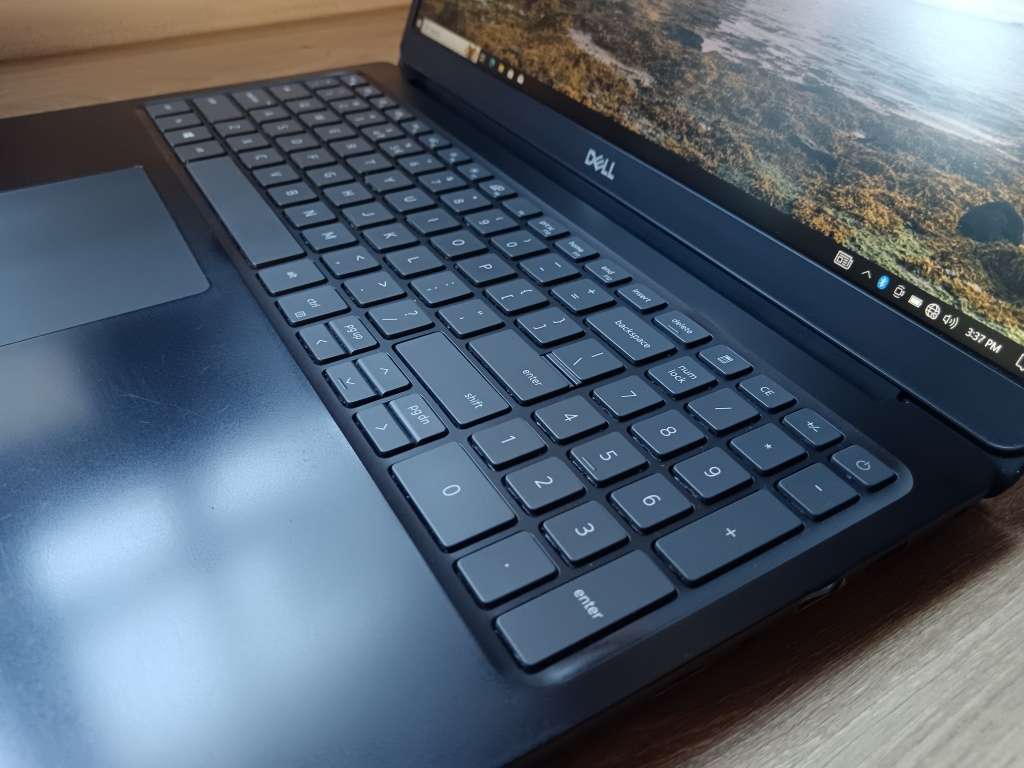 Dell Vostro 5590 Intel Core i5 10th Gen