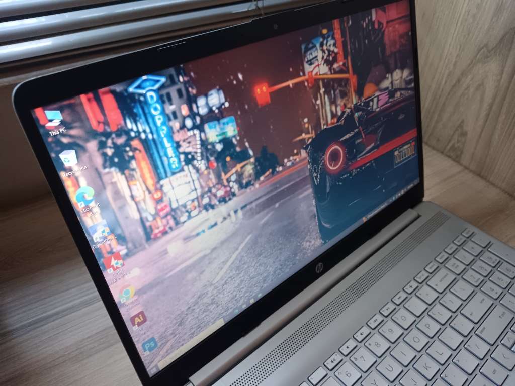 Hp Laptop 15 dw2xxx Intel Core i7 10th Gen + Free Laptop Bag